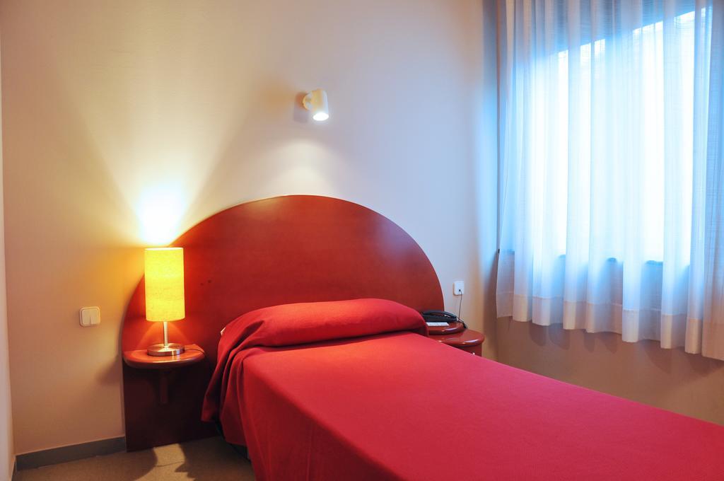 Hostel Residencia D'Investigadors Barcelona Zimmer foto